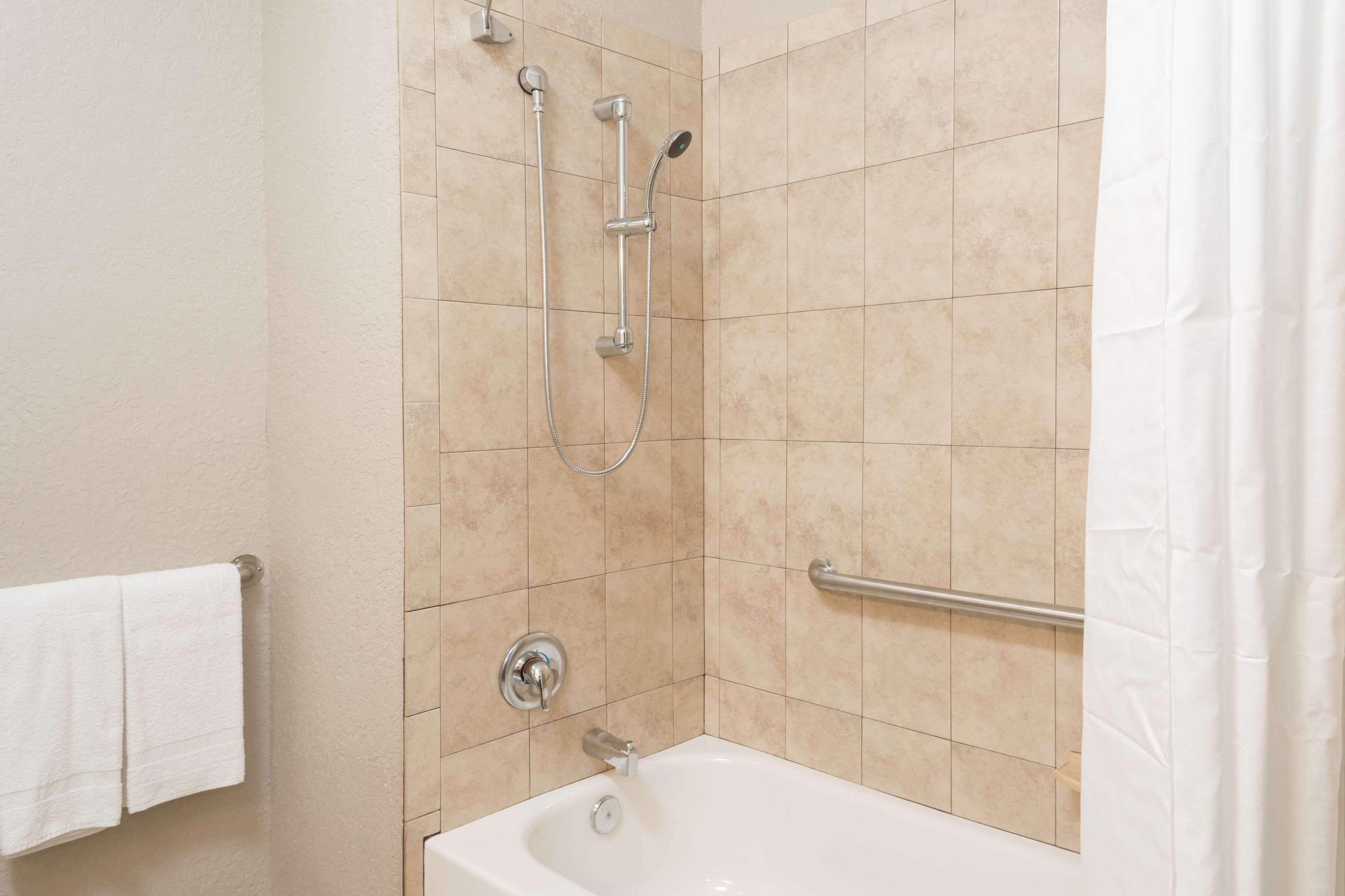 Super 8 By Wyndham Pompano Beach Bagian luar foto